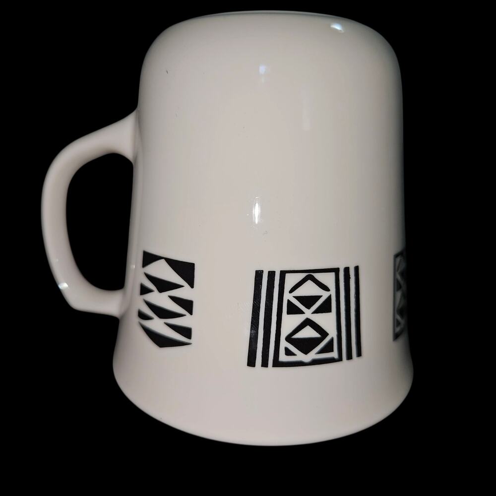 Corning Ware Black Geometric Coffee Mugs Set of 5 Milk Glass Vintage USA